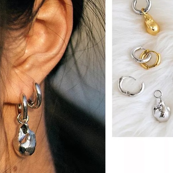 Gold Baroque Pearl Shell Hoop Earrings - Picture 2 of 4